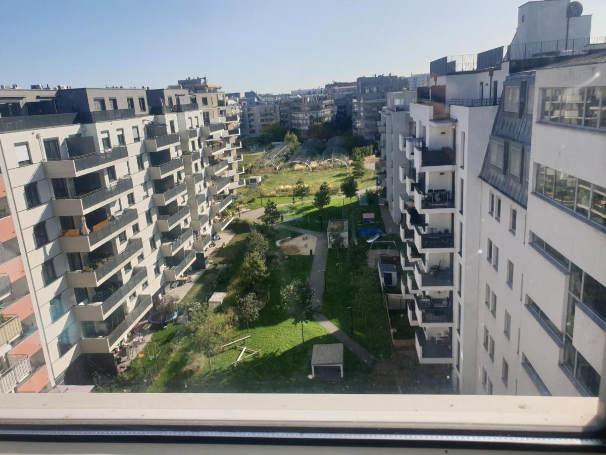 Cozy Bright Penthouse Close To U1 And U6 Metros 维也纳 外观 照片